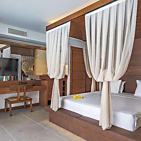 Orka Sunlife & Hotel 3*