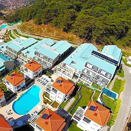 Orka Sunlife & Hotel 3*